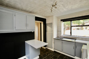 Kitchen - click for photo gallery